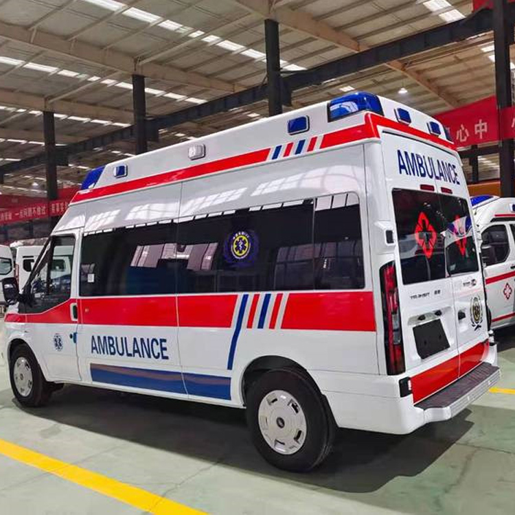 盘龙救护车出租 —— 专业、安全、高效的城市急救服务